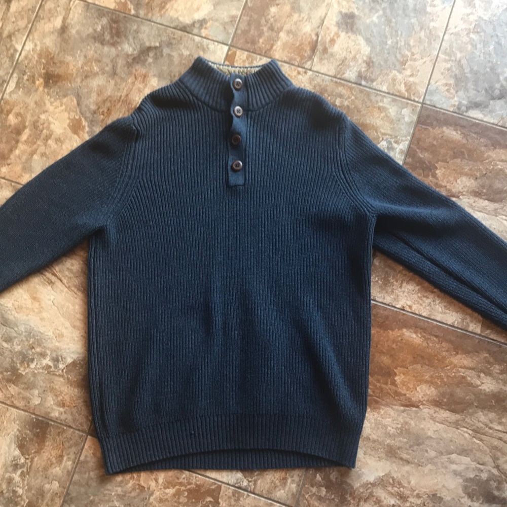Men’s sweater